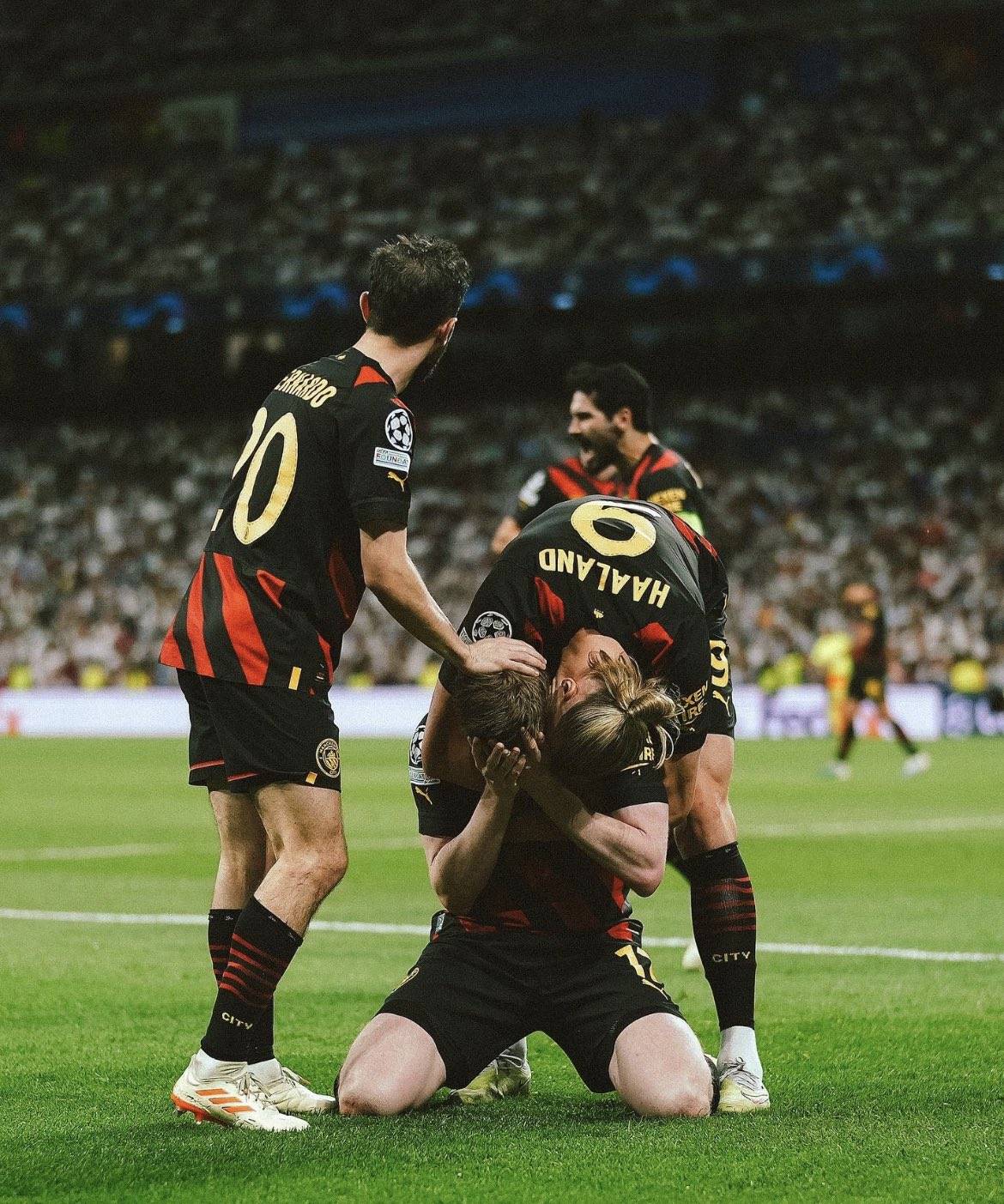 锐不可当引发热议！，德布劳内在利物浦比赛中出色发挥上演精彩一战的简单介绍-jiuyou