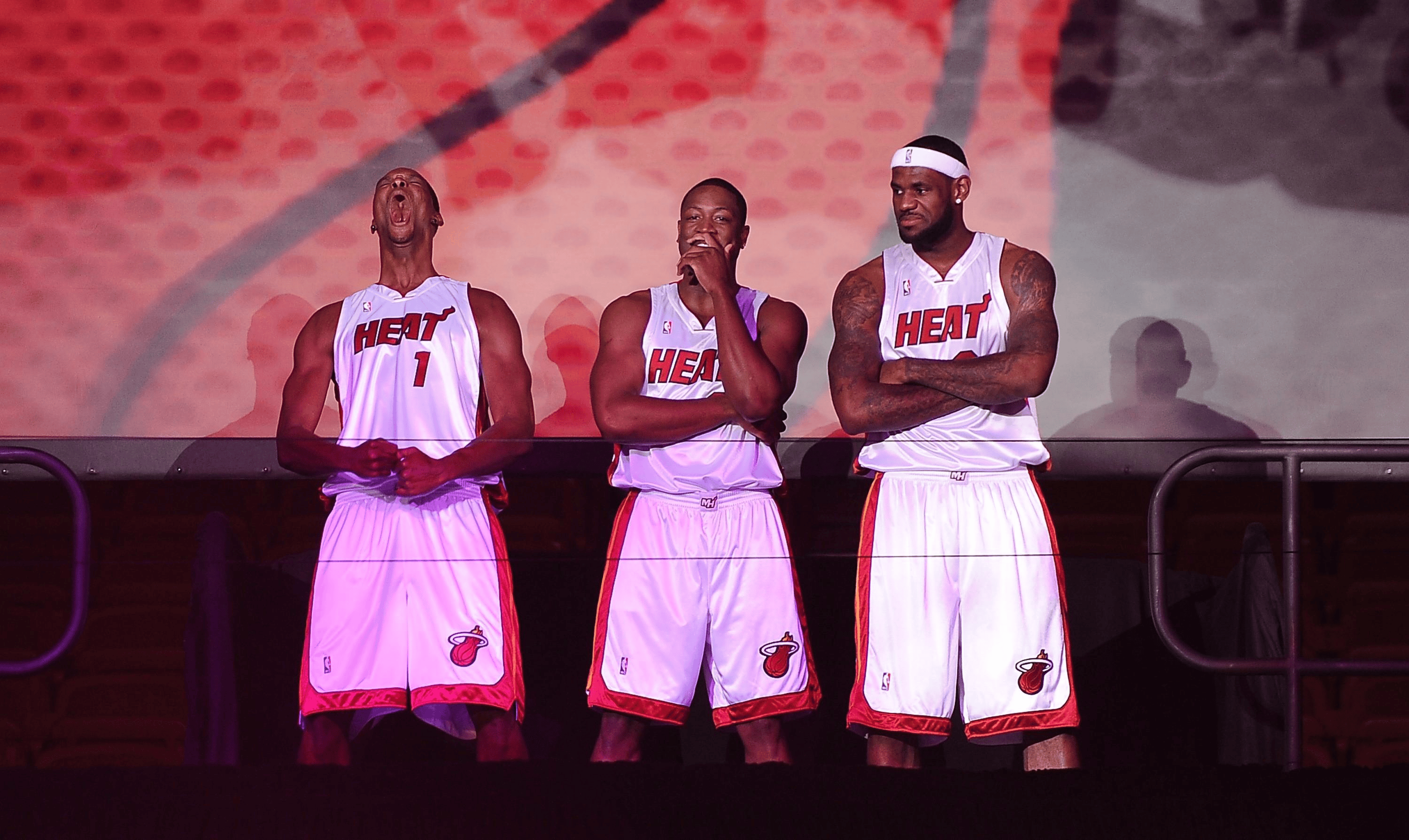 中国队引发争议！，詹姆斯官方宣布最后时刻胜出新规观众掌声雷动的简单介绍-九游登录入口